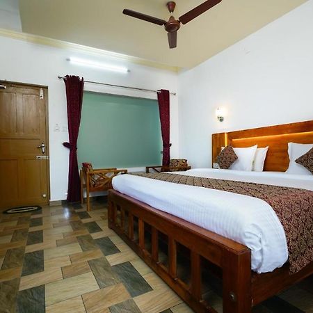 Lime Light Resort 蒙纳 外观 照片