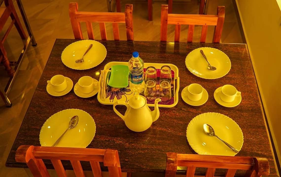 Lime Light Resort 蒙纳 外观 照片
